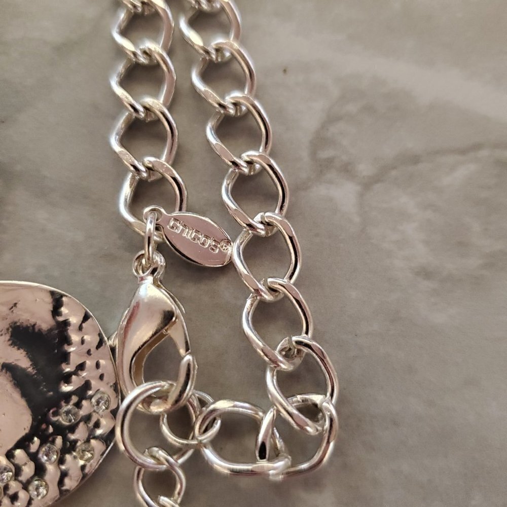 ✨ Chico's Silver Hammered Rhinestones Crystals Pave Beaded Disc Necklace ✨ - Picture 7 of 13